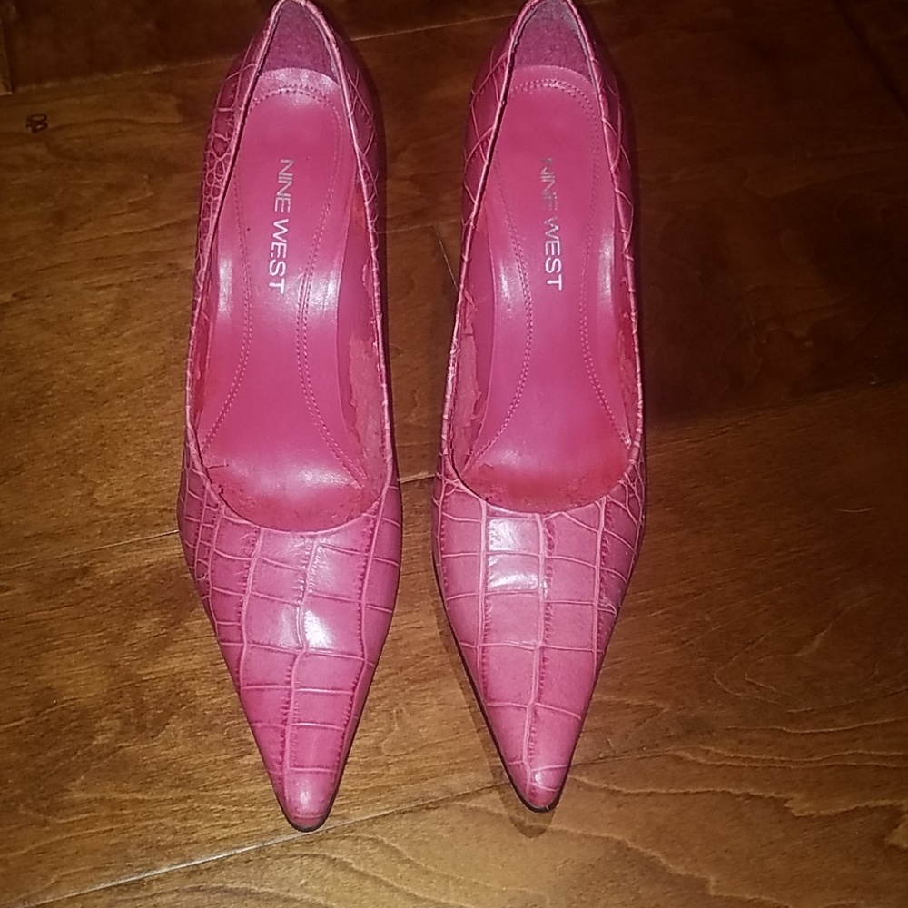 Nine West Hot Pink Pumps